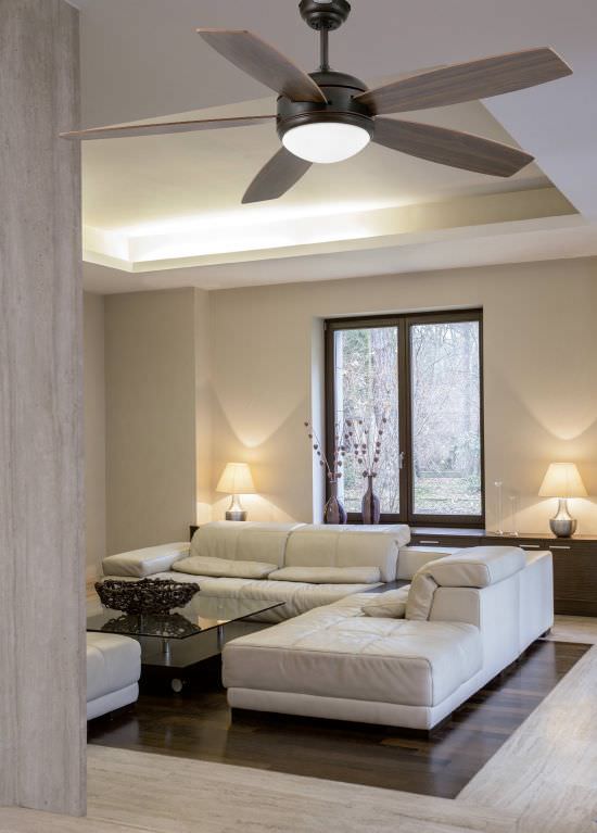 FARO BARCELONA Ventilatore per soffitto con luce Vanu è un prodotto in offerta al miglior prezzo online