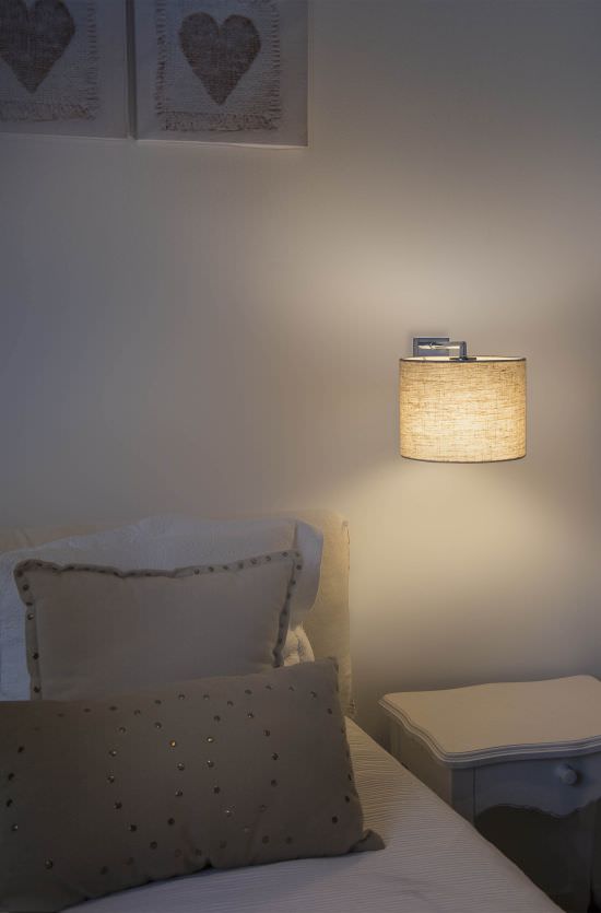 FARO BARCELONA Lampada per parete in tessuto di lino è un prodotto in offerta al miglior prezzo online