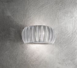 Chromeplated wall lamp with fabric shade