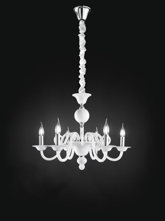 Lustre en verre blanc 6 bougies Lustre en verre blanc 6 bougies