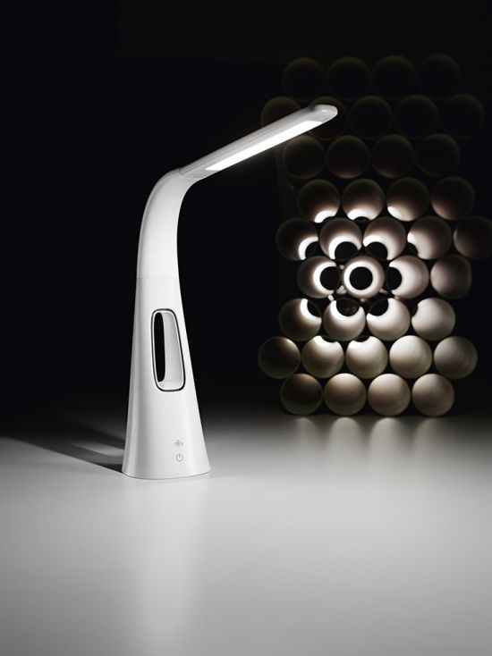 LEDTischleuchte mit Lfter