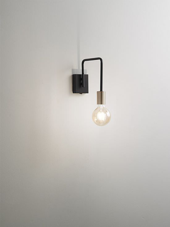 Wall lamp with swivel arm 1 light