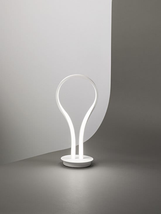 Lampe de table LED 13W en métal