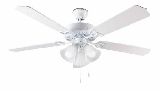 Deckenventilator mit weiem Licht