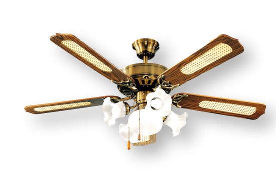 Deckenventilator mit Messinglicht