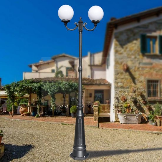 Liberti Design  Lampione a 2 Luci Orione Altezza 270 Cm  un prodotto in offerta al miglior prezzo online
