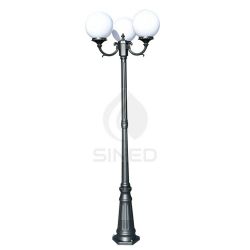 Liberti Design  Lampione a 3 Luci Orione Altezza 212 Cm  un prodotto in offerta al miglior prezzo online