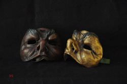  Maschera In Cartapesta Dipinta a Mano Ca  un prodotto in offerta al miglior prezzo online