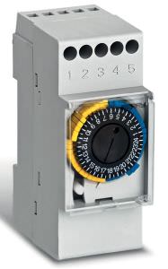Perry  Perry Daily Time Switch is a product on offer at the best price