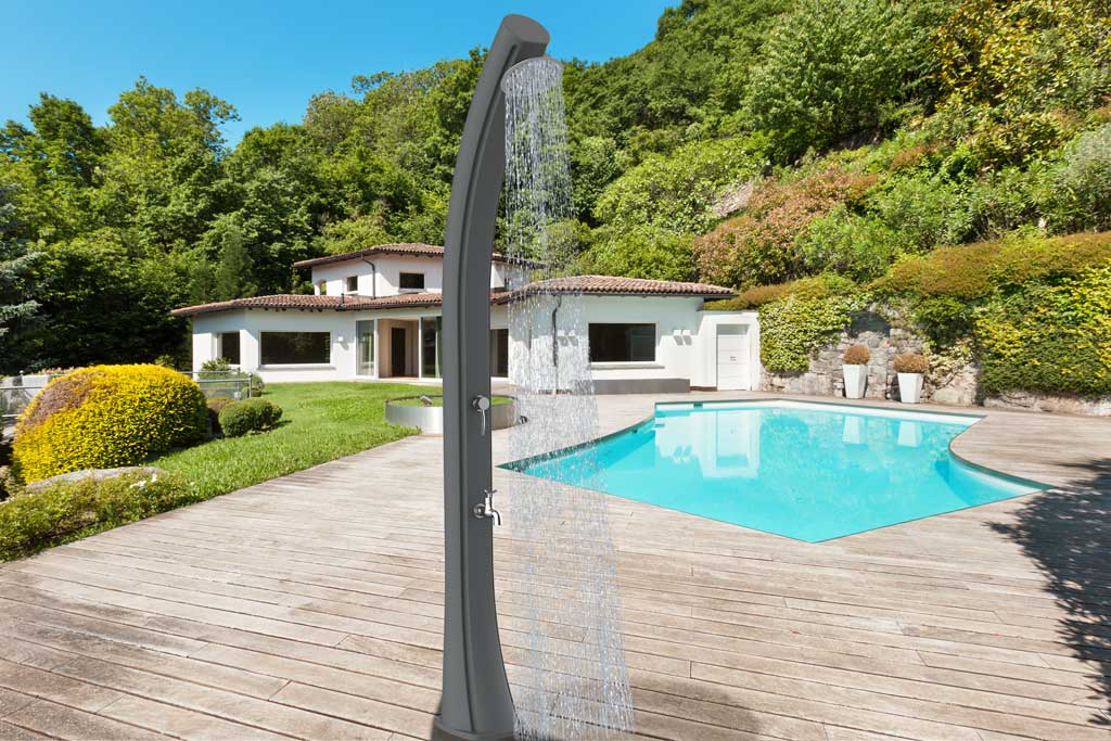 Douche Grise Xxl Eau Chaude Du Soleil