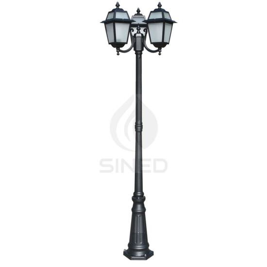 Artemide 208 Cm Street Lamp And 3 Lanter