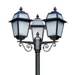 Liberti Design  Lampione Artemide Con 3 Luci a Lanterna  un prodotto in offerta al miglior prezzo online